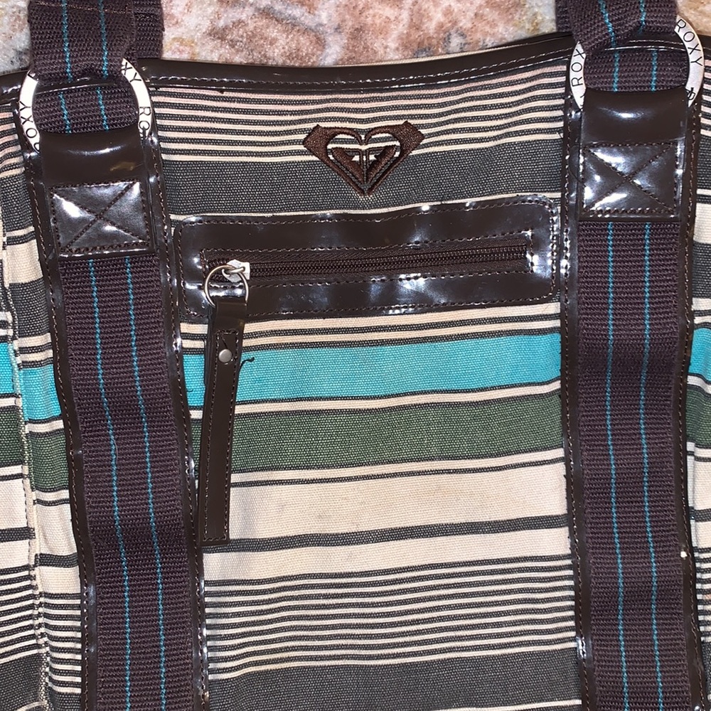Roxy Tote - Picture 3 of 5